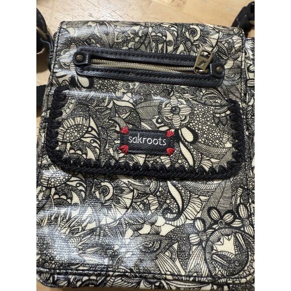 Sakroots Crossbody Black Spirit Lace Canvas Coated Bag Purse EUC - Picture 2 of 7